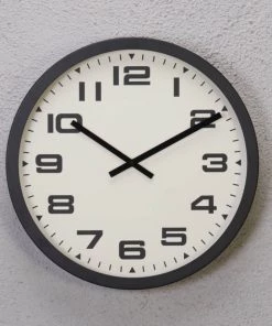 The-Golden-Triangle-India Eski Retro Wall Clock - Black