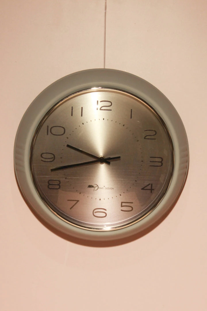 The-Golden-Triangle-India Vespa Wallclock - Grey 3 The-Golden-Triangle-India Vespa Wallclock - Grey