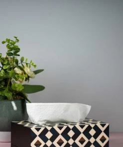 The-Golden-Triangle-India Seamless Geometric Tissue Box