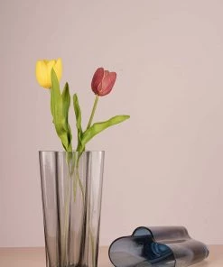 The-Golden-Triangle-India Adva Wave Glass Vase