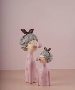 The-Golden-Triangle-India Sale Olivia | Bubble Gum Girl Figurine - Pink