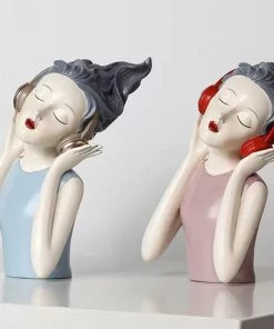 The-Golden-Triangle-India Olivia | Headphone Girl Figurine - Blue