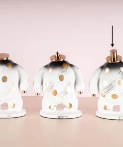 The-Golden-Triangle-India Artefacts Kapelo - Tall Hat Man - White