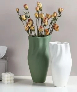 The-Golden-Triangle-India Noelle Nordic Ceramic Vase