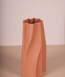 The Golden Triangle India Vases Lagon Nordic Ceramic Vase - Coral