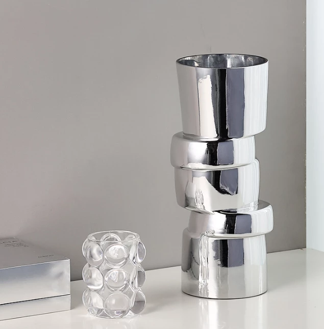 The Golden Triangle India Glitz Collection Cliff Metallic Silver Vase - Tall 4 The Golden Triangle India Glitz Collection Cliff Metallic Silver Vase - Tall