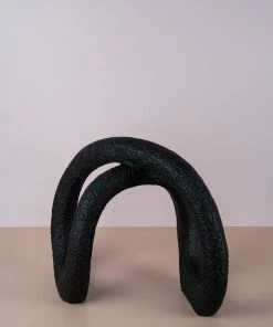 The-Golden-Triangle-India Knott Desktop Sculpture - Black Artefacts