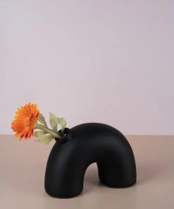 The Golden Triangle India Black Arch Vase - Short Monochrome Collection