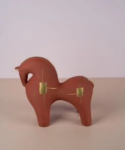 The-Golden-Triangle-India Artefacts Trojan Horse - Rust