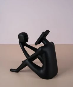 The-Golden-Triangle-India Artefacts Man Reading A Book - Black