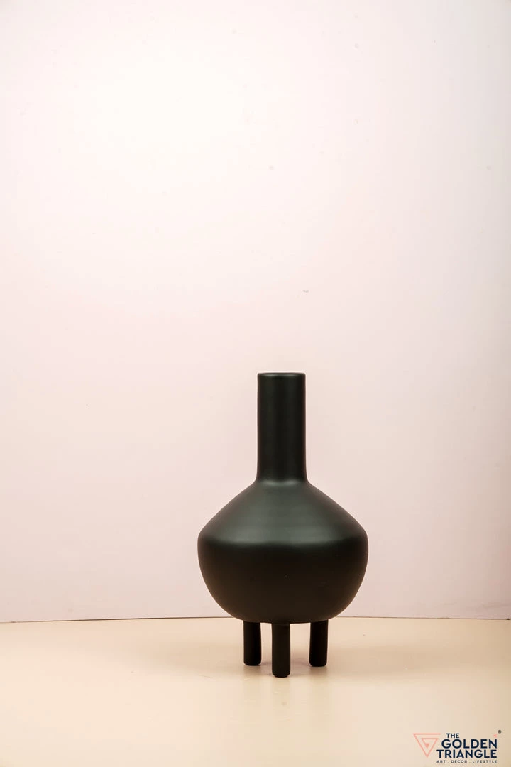 The Golden Triangle India Three Legged Vase - Black 4 The Golden Triangle India Three Legged Vase - Black