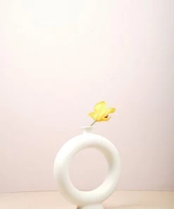The Golden Triangle India Doughnut Vase With Base - White