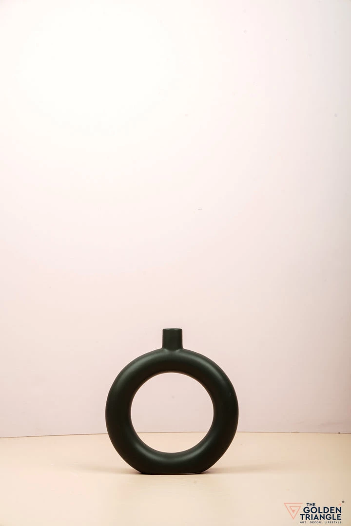 The Golden Triangle India Monochrome Collection Doughnut Vase - Black 4 The Golden Triangle India Monochrome Collection Doughnut Vase - Black