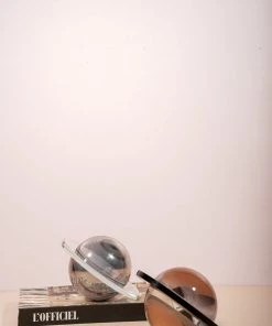 The-Golden-Triangle-India Artefacts Saturn Ring Tabletop Decor - Smoke