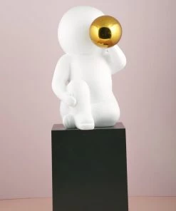 The-Golden-Triangle-India Artefacts Bounty - One Folded Leg - White