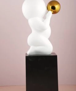 The-Golden-Triangle-India Artefacts Bounty - Sitting - White