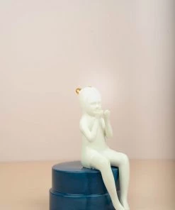 The Golden Triangle India Artefacts Girl Sitting On A Disk - Blue