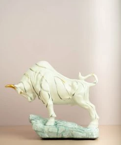 The Golden Triangle India The Big Bull - White Artefacts