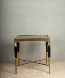 The-Golden-Triangle-India Sencillo - Glass And Metal Side Table