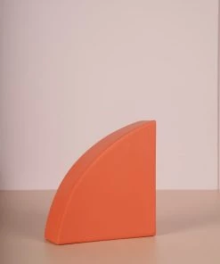 The-Golden-Triangle-India Skala - Quadrant Curved Block - Coral Artefacts