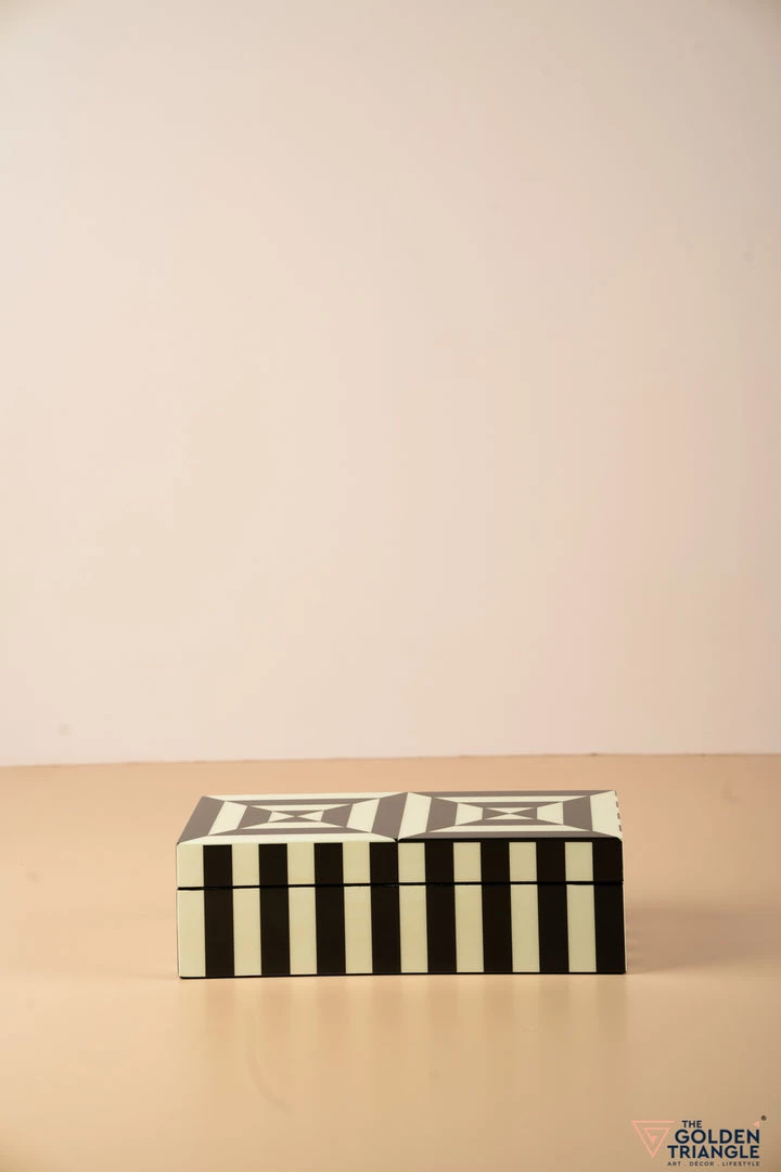 The-Golden-Triangle-India Pentagram Rectangle Box 6 The-Golden-Triangle-India Pentagram Rectangle Box