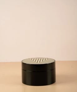 The-Golden-Triangle-India Greek Key Circular Box