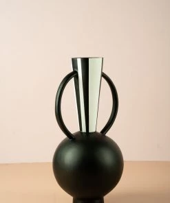 The Golden Triangle India Vases Louis Vase