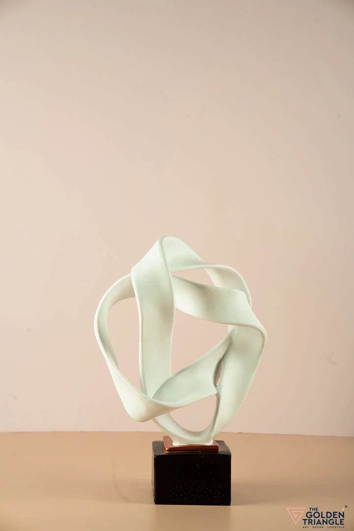 The-Golden-Triangle-India Abstract White Artefact 5 The-Golden-Triangle-India Abstract White Artefact