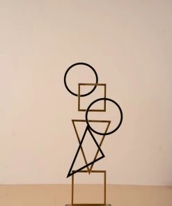 The-Golden-Triangle-India Artefacts Intertwined Geometric Artefact