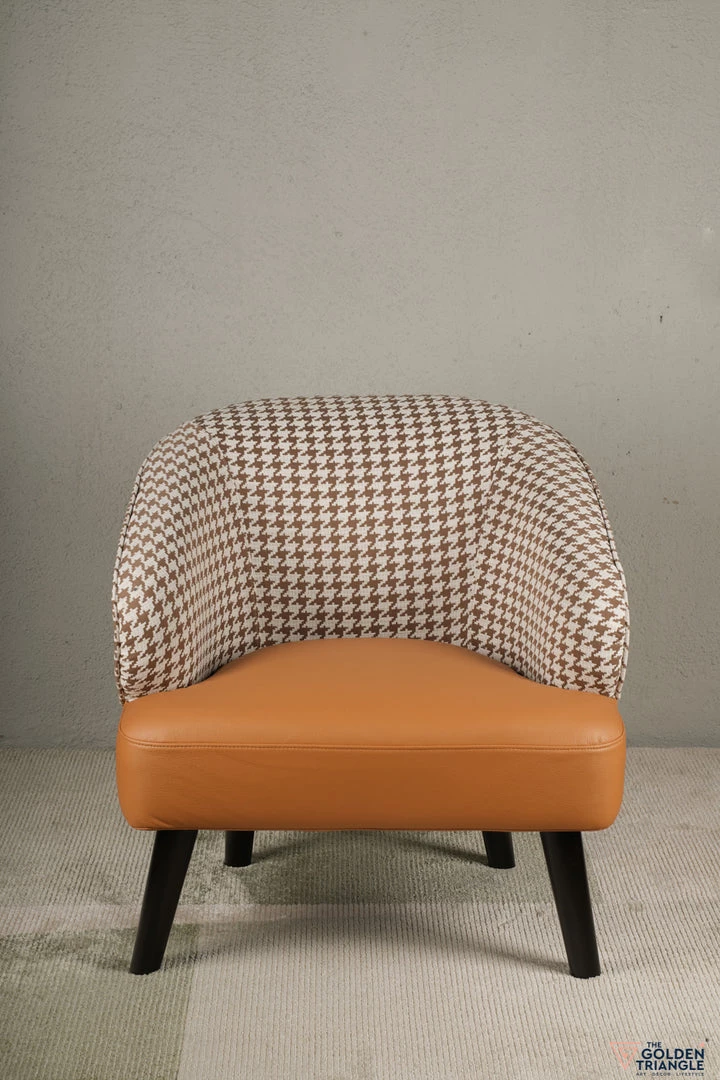 The Golden Triangle India Troy Houndstooth Barrel Chair 4 The Golden Triangle India Troy Houndstooth Barrel Chair