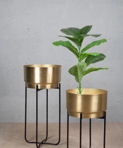 The-Golden-Triangle-India Corten Metal Planter - Gold & Black