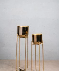 The-Golden-Triangle-India Planters Oakley Metal Planter - Gold