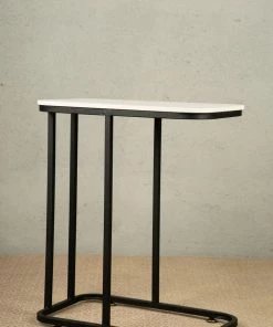 The-Golden-Triangle-India Pilar Side Table - Black