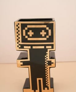 The Golden Triangle India Minecraft Vase - Black 7 The Golden Triangle India Minecraft Vase - Black