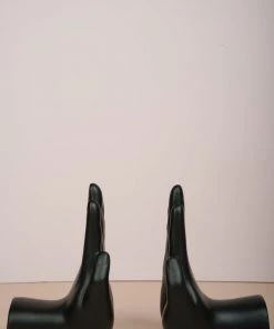 The-Golden-Triangle-India Artefacts Hand Bookends - Black