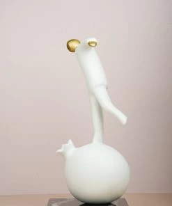 The-Golden-Triangle-India Willy - Figurine Standing On A Ball 7 The-Golden-Triangle-India Willy - Figurine Standing On A Ball