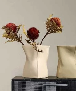 The-Golden-Triangle-India Nora Nordic Ceramic Vase - Cream